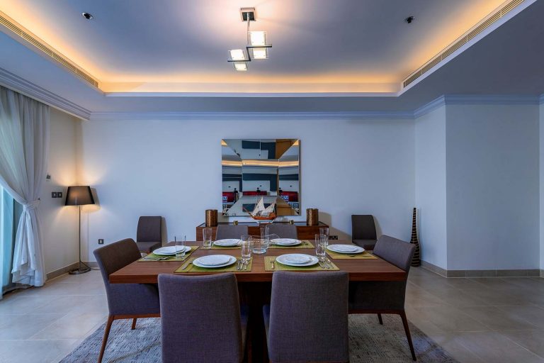 One Porto Arabia - Dining room