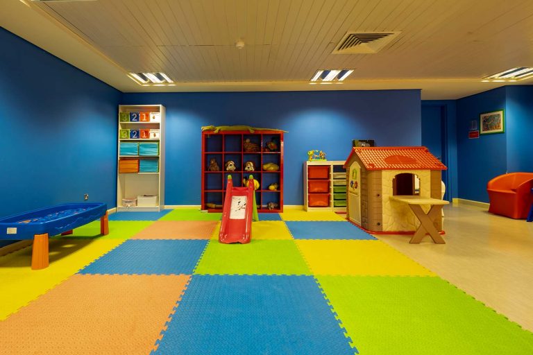 Finaa Alfardan - playroom